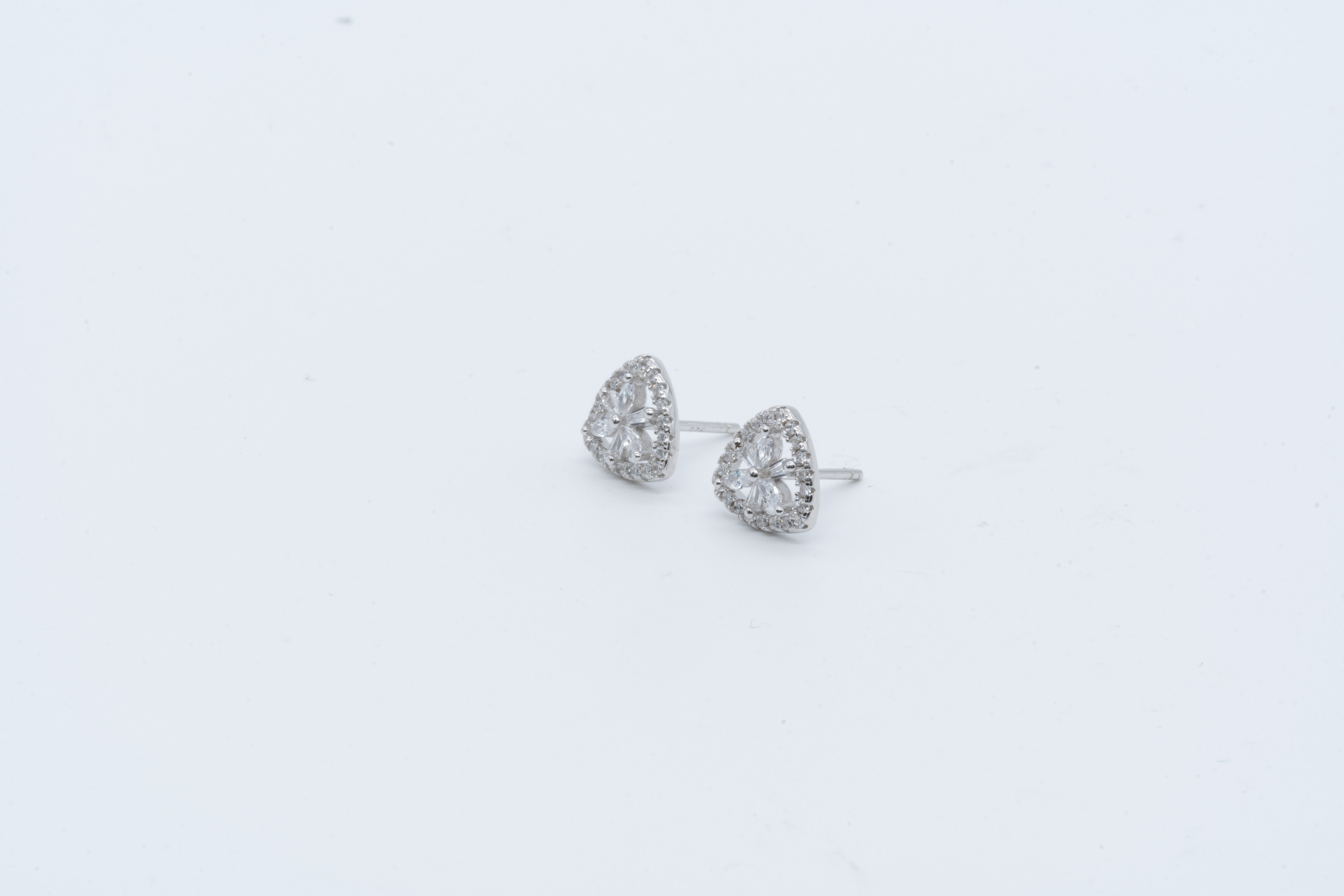 Triangular Elegance Set